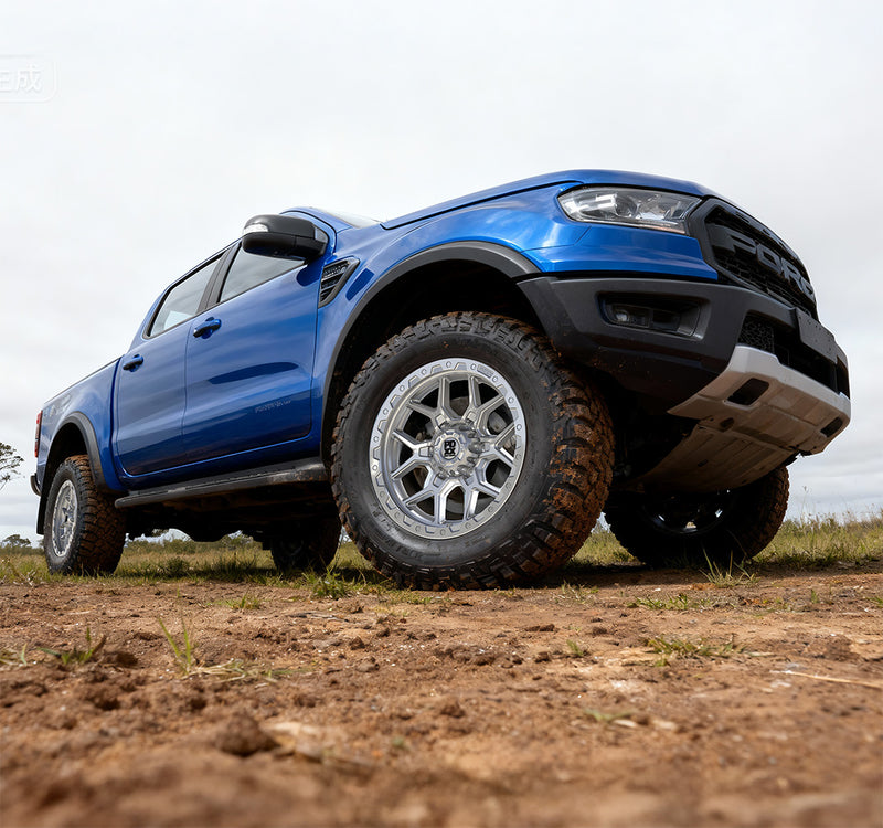 Load image into Gallery viewer, ROCK 17" - Silver w/ MACHINED RING
