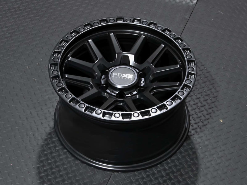 Load image into Gallery viewer, WANDA 17" - FULL SATIN BLACK
