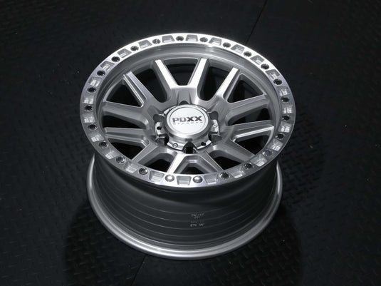 WANDA 17" - TITAN CUT SILVER